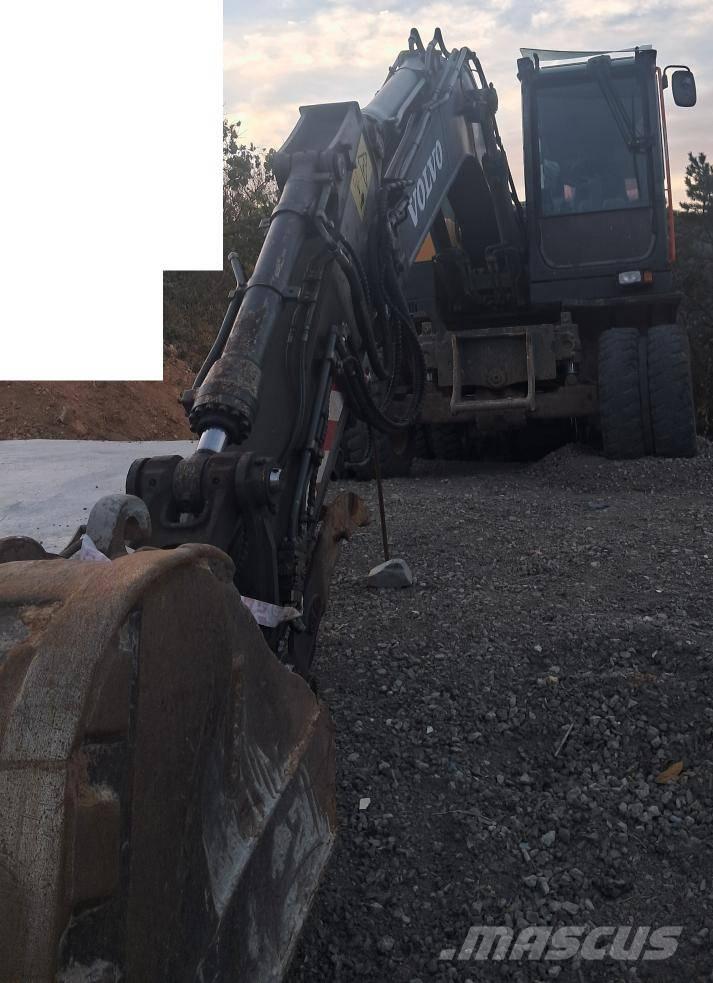 Volvo EW140E Wheeled excavators