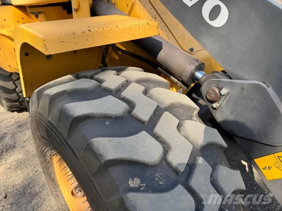 Volvo L 30 G Wheel loaders