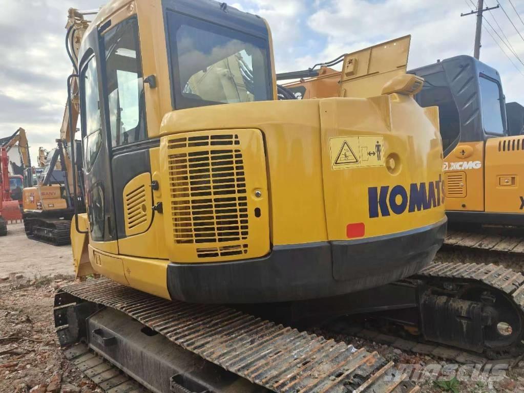 Komatsu PC 138 Crawler excavators