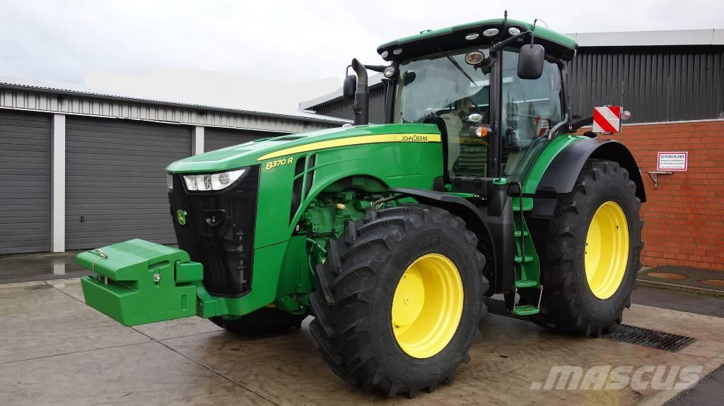 John Deere 8370 R Tractors