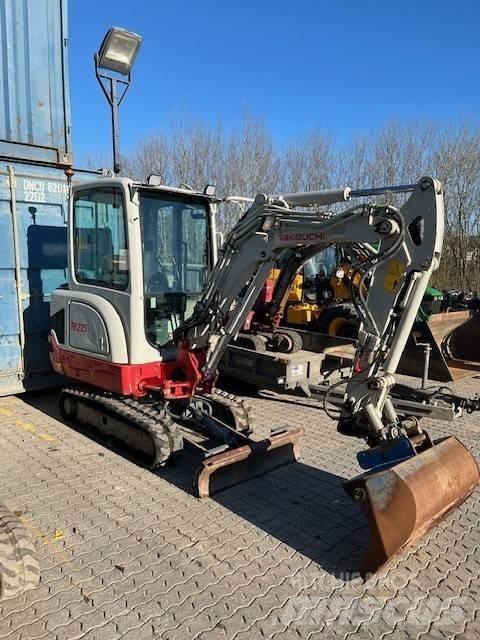 Takeuchi TB 225 Mini excavators < 7t (Mini diggers)