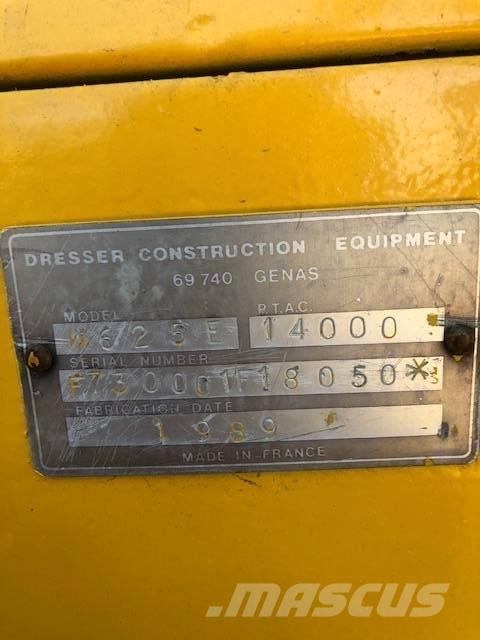 Furukawa 625E Wheeled excavators