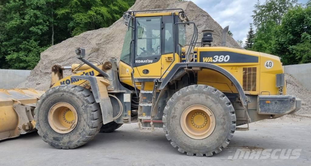 Komatsu WA 380 Wheel loaders