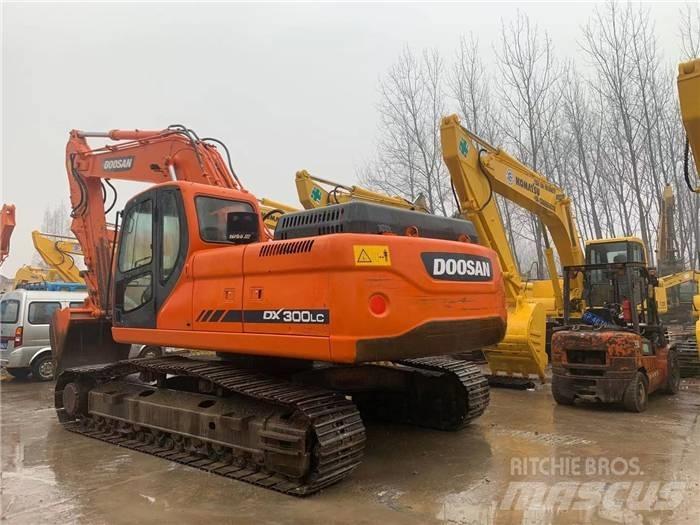 Doosan DX 300 Crawler excavators