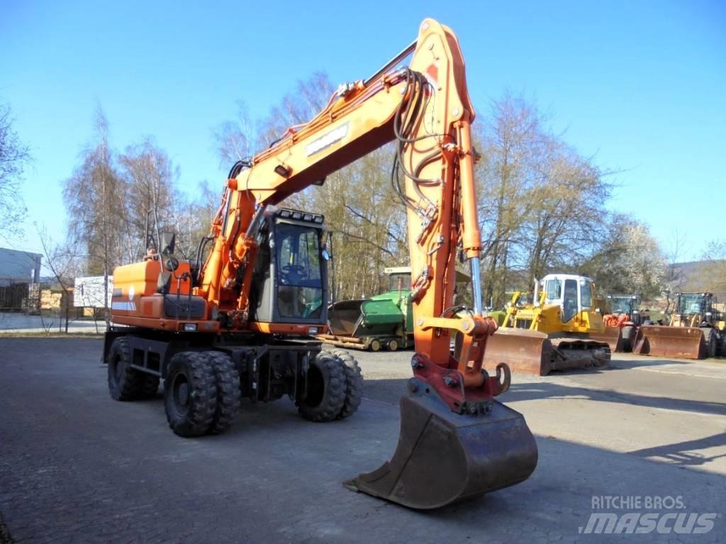 Doosan DX 160 W Wheeled excavators