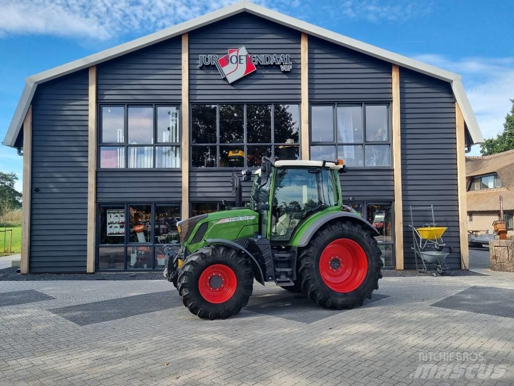 Fendt 310 Vario Tractors