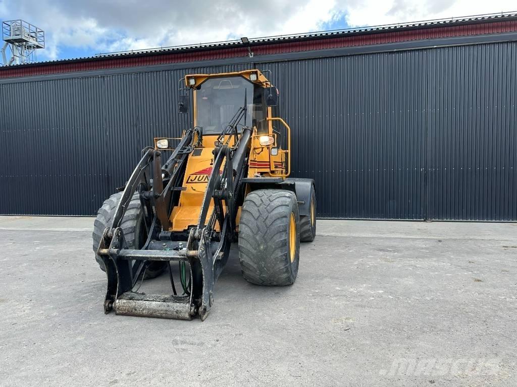 Ljungby L 9 Wheel loaders