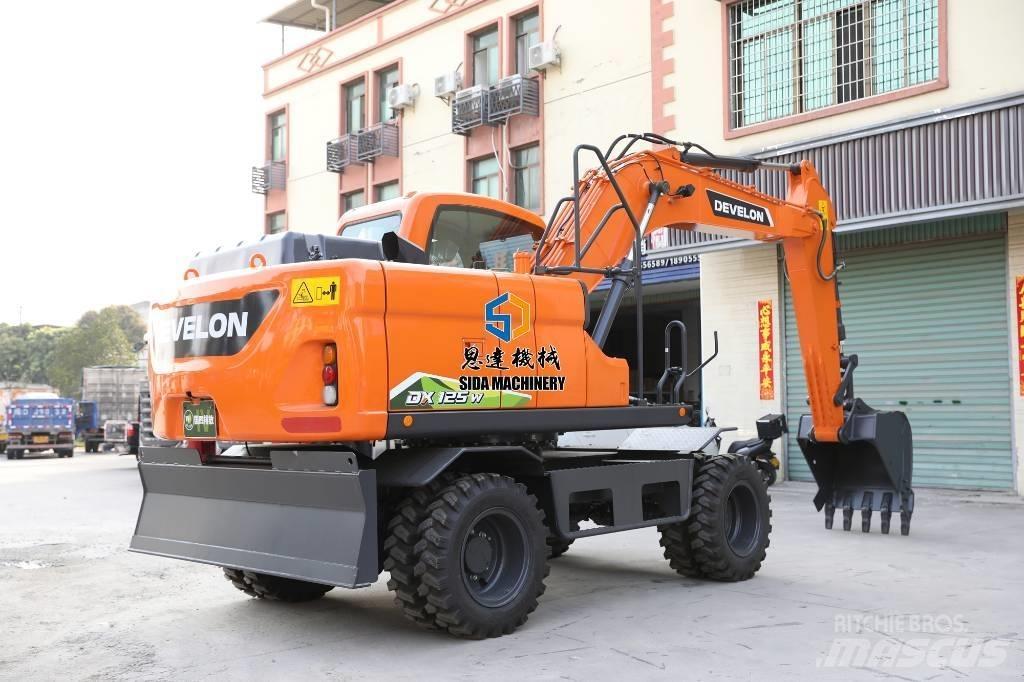 Develon DX125W Wheeled excavators
