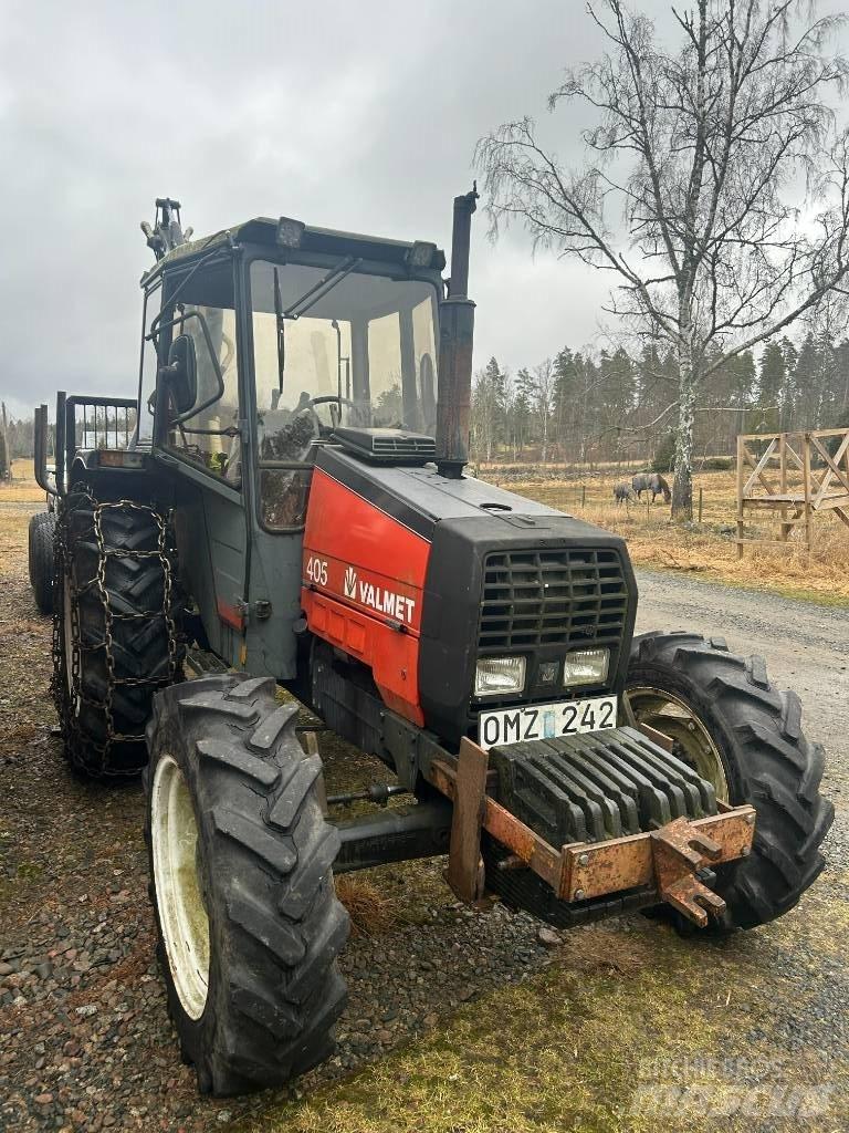 Valmet 405-4 Tractors