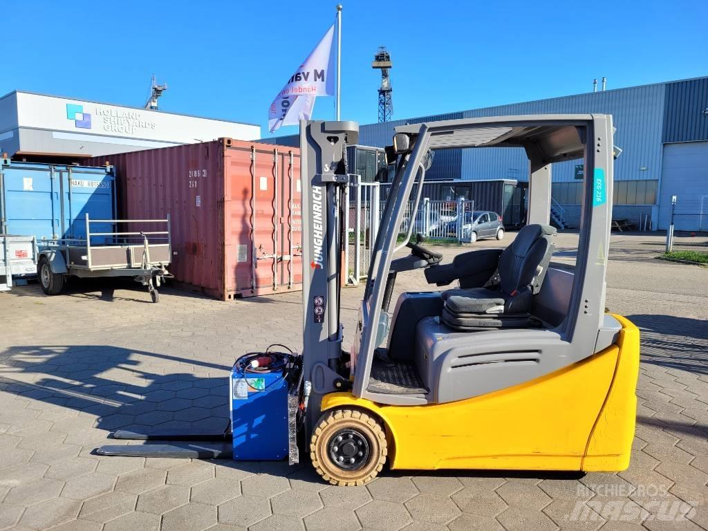 Jungheinrich EFG 216 Electric forklift trucks