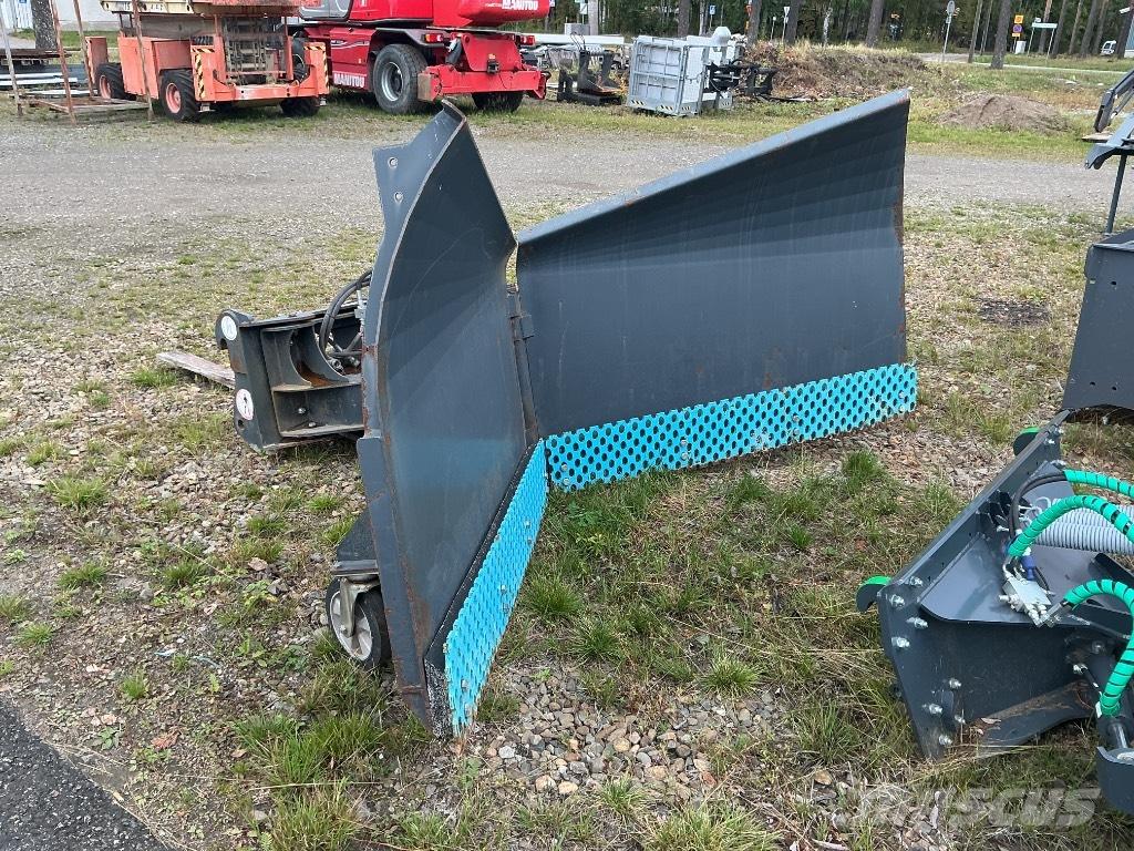 Kovaco Nivelaura 320 Snow blades and plows