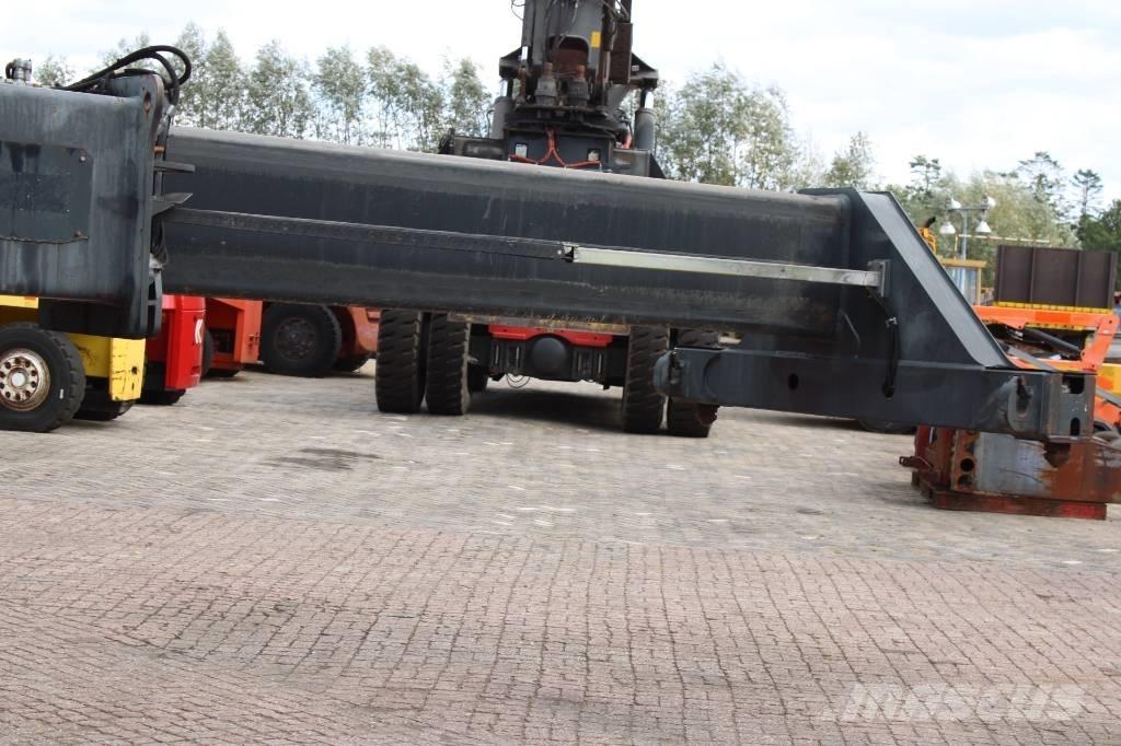 Kalmar DRF450-65A5X Reach stackers