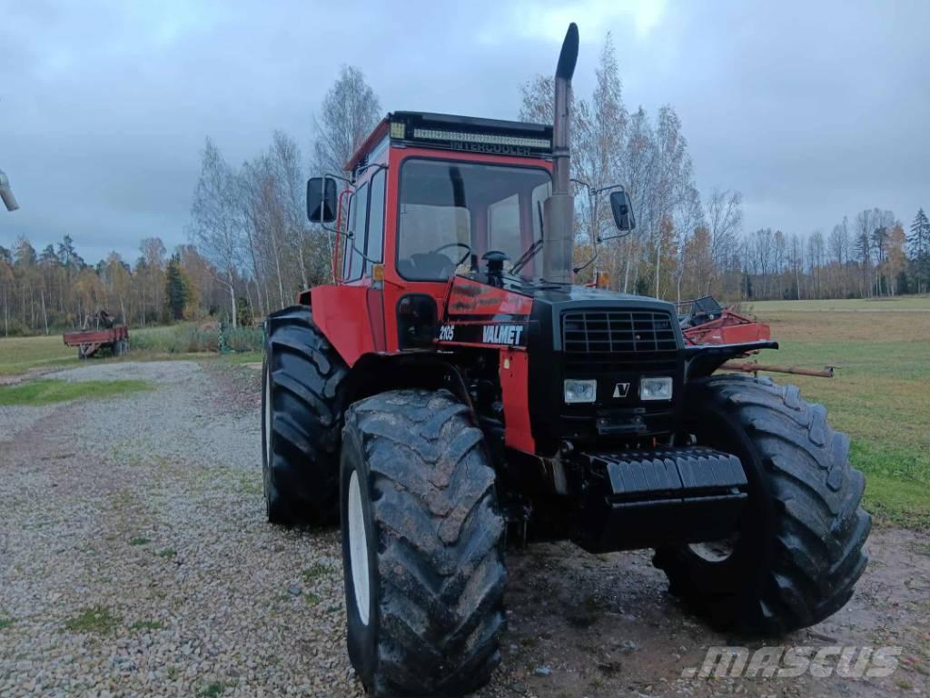 Valmet 2105 Tractors