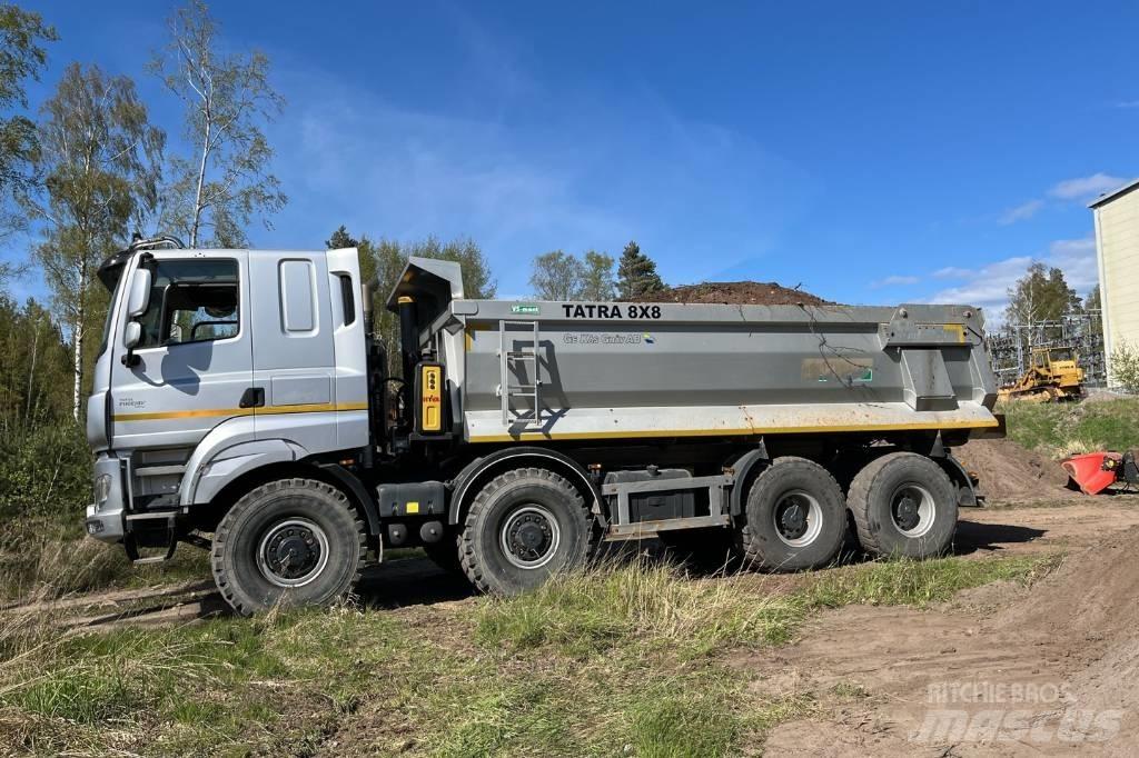 Tatra Tatra T 158/1 Tipper trucks
