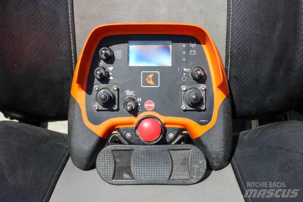 Ditch Witch JT24 Horizontal drilling rigs