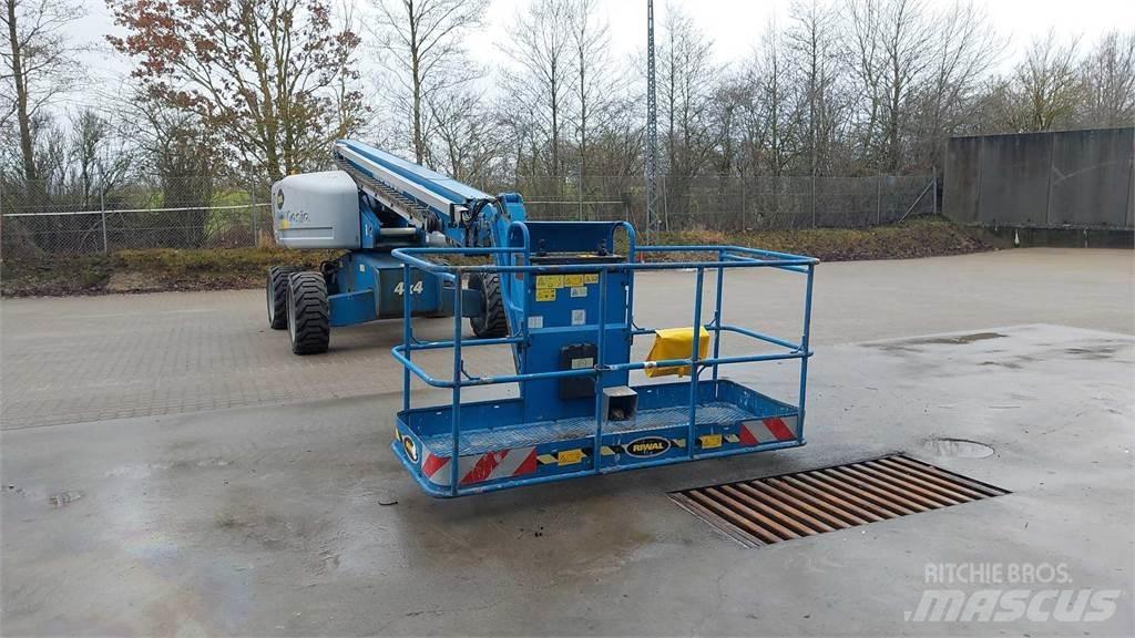 Genie S65 Telescopic boom lifts
