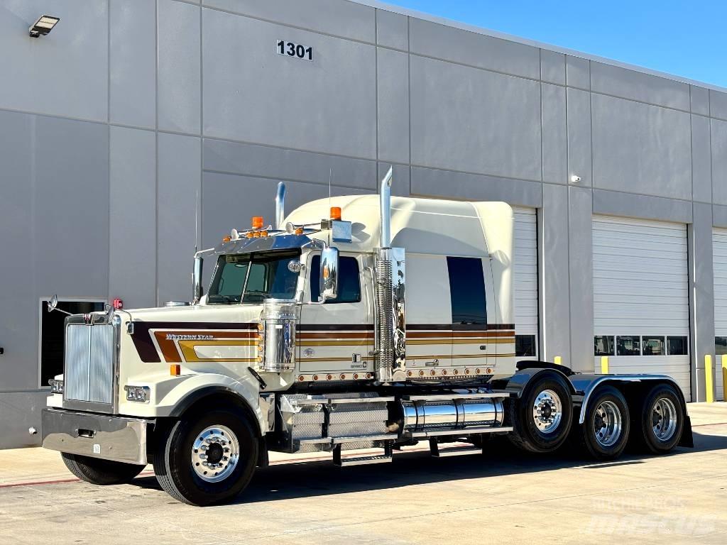 Western Star 4900 EX Prime Movers