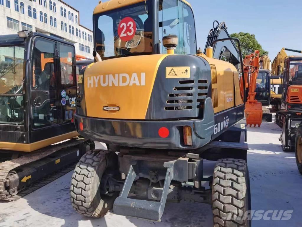 Hyundai Robex 60 W Wheeled excavators