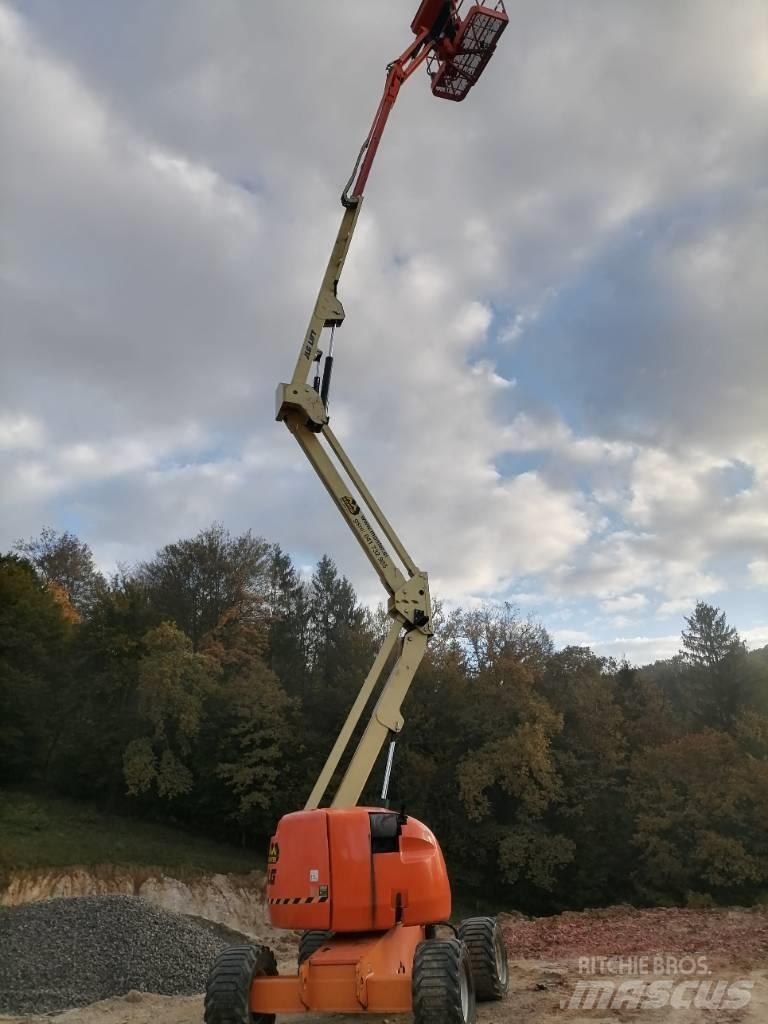 JLG 510 AJ Articulated boom lifts