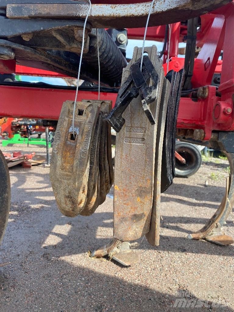 Horsch Terrano 5 FX Cultivators