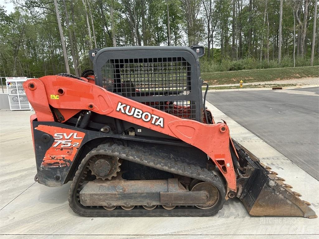 Kubota SVL 75-2 Skid steer loaders