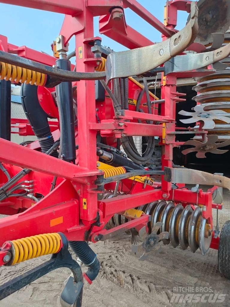 Väderstad Cultus420 Cultivators