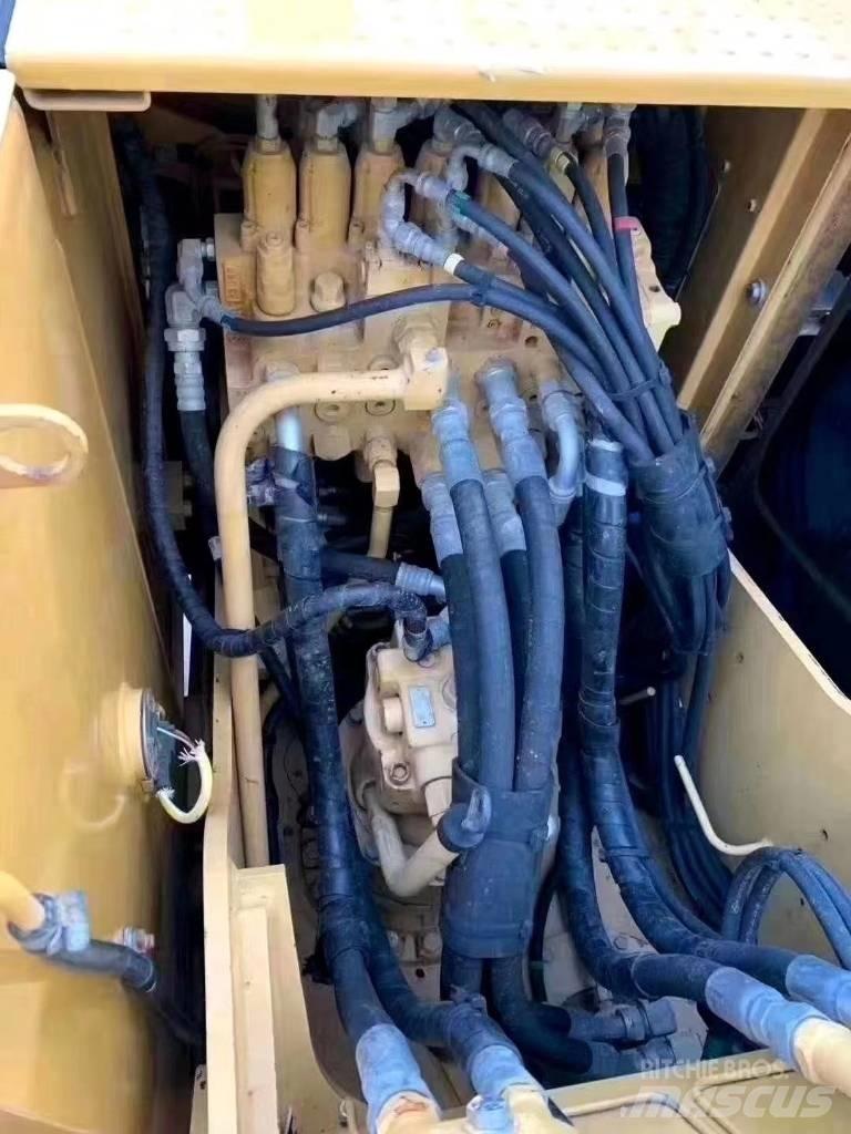 CAT 312 D Crawler excavators
