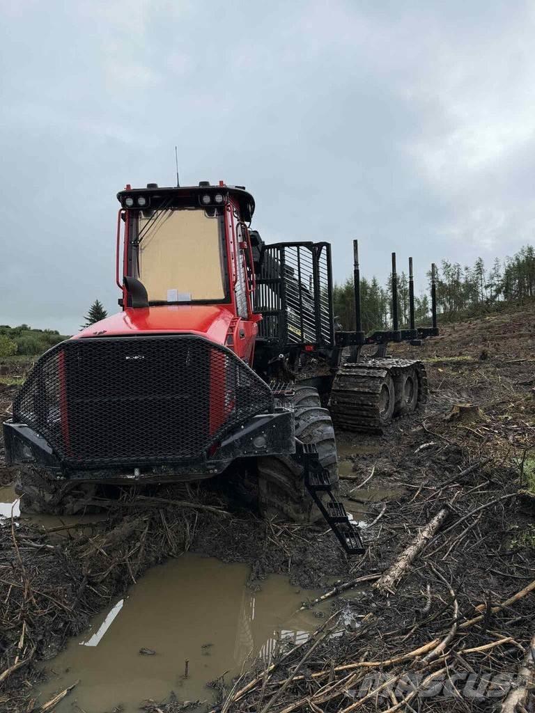 Komatsu 875 Forwarders