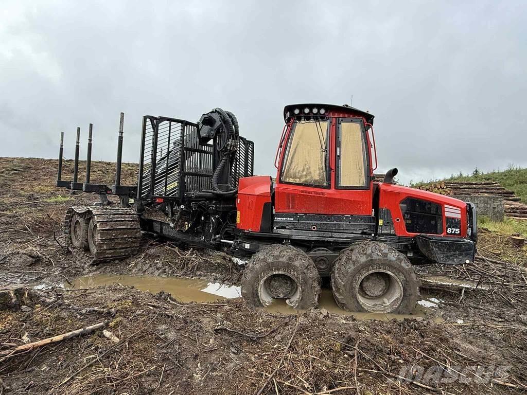 Komatsu 875 Forwarders
