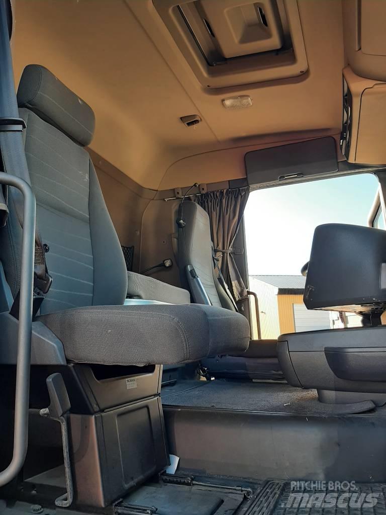 Scania R 520 Temperature controlled trucks