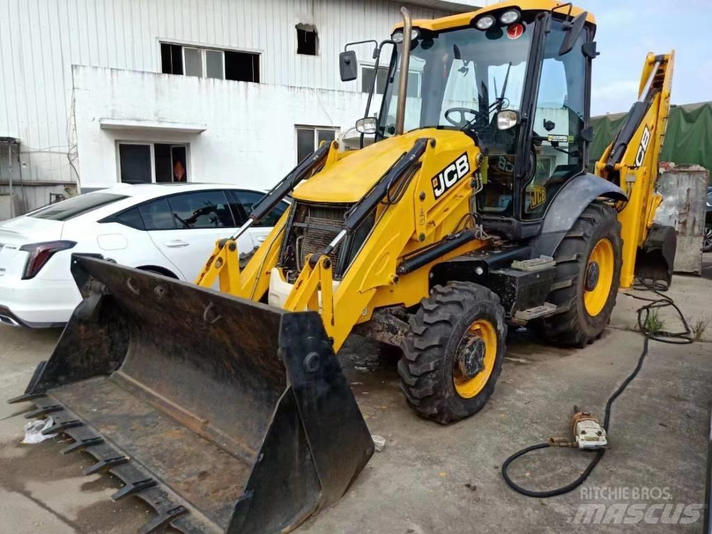 JCB 3 CX Backhoe