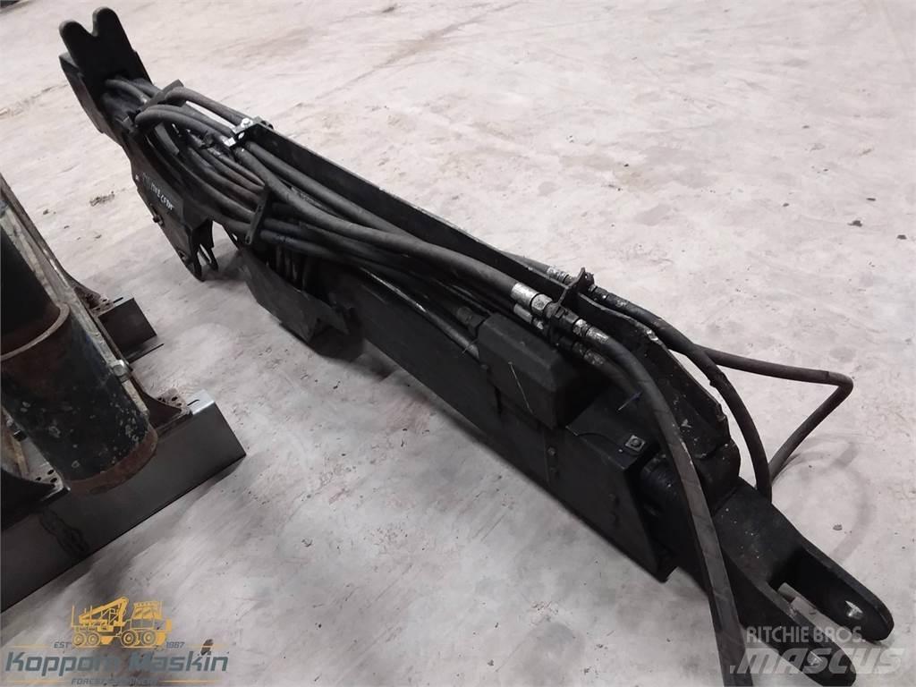 John Deere 1910e Loader cranes