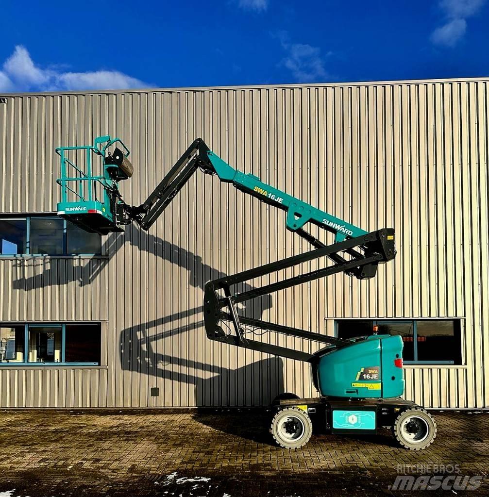Sunward SWA16JE Articulated boom lifts