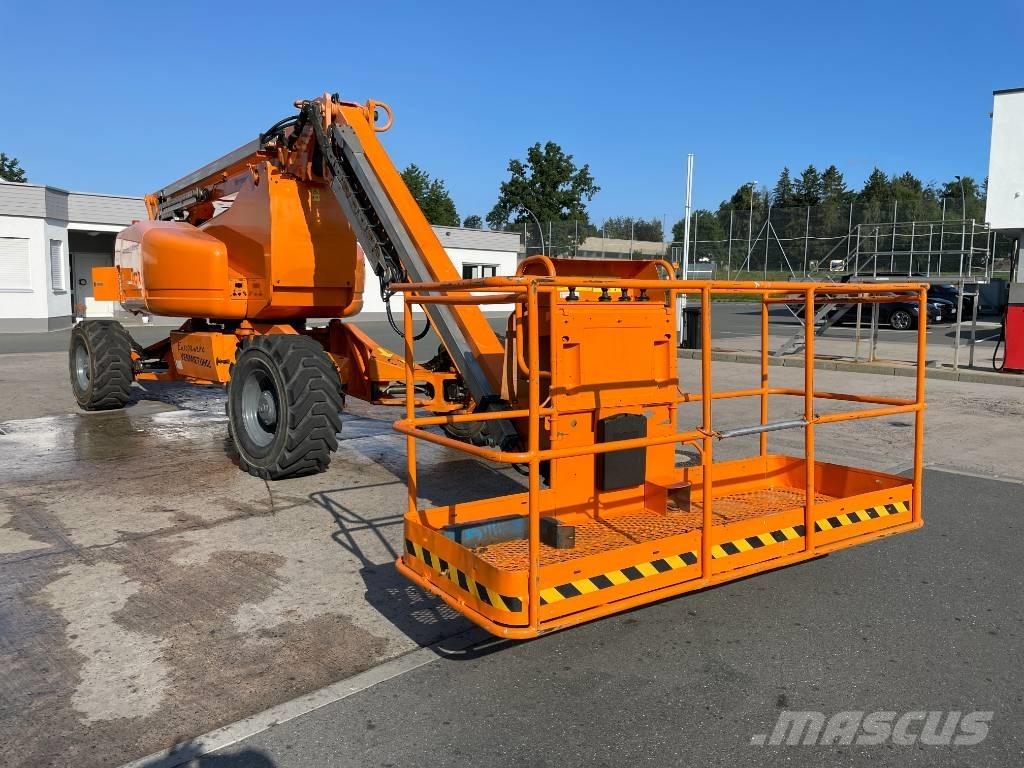 Genie Z 135/70 Articulated boom lifts