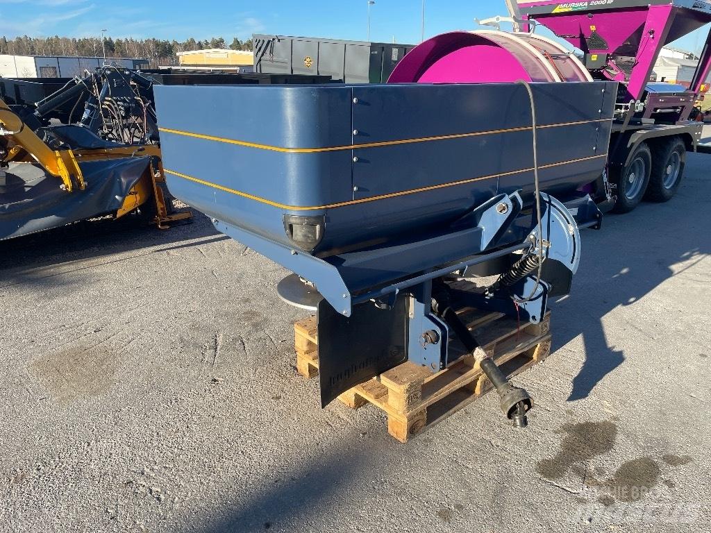 Bogballe L2 plus Mineral spreaders
