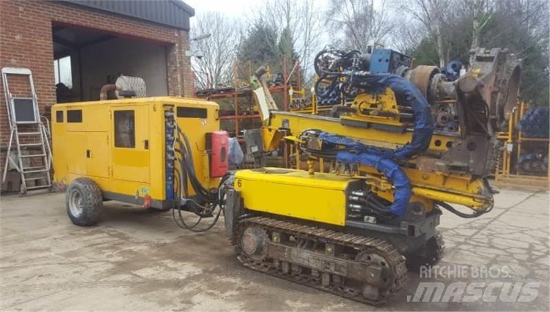 Klemm 702-2 Surface drill rigs