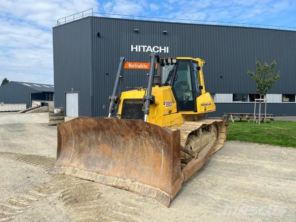 New Holland D180 Crawler dozers