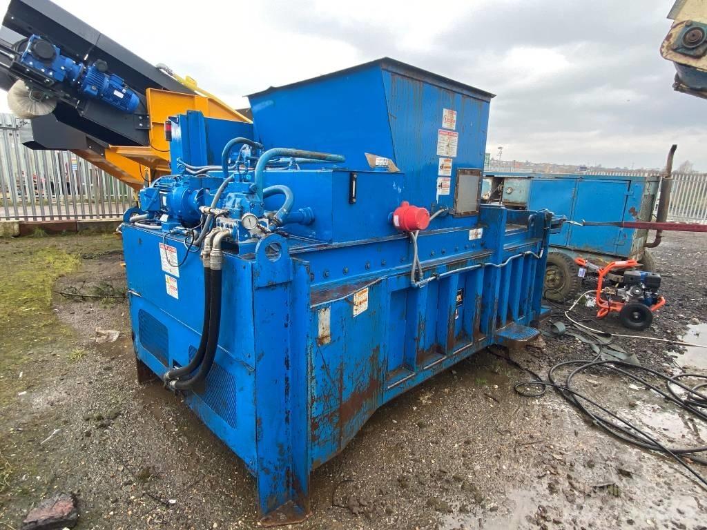 Marathon Gemini Industrial balers