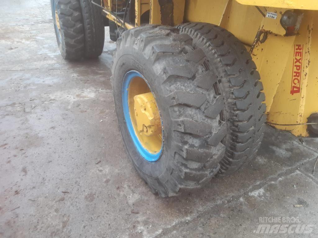 CASE WX 170 Wheeled excavators