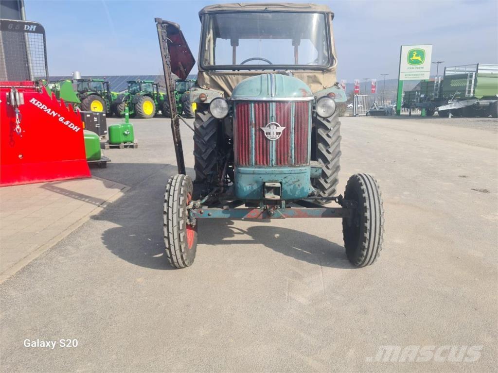 Hanomag R 324 SA Tractors