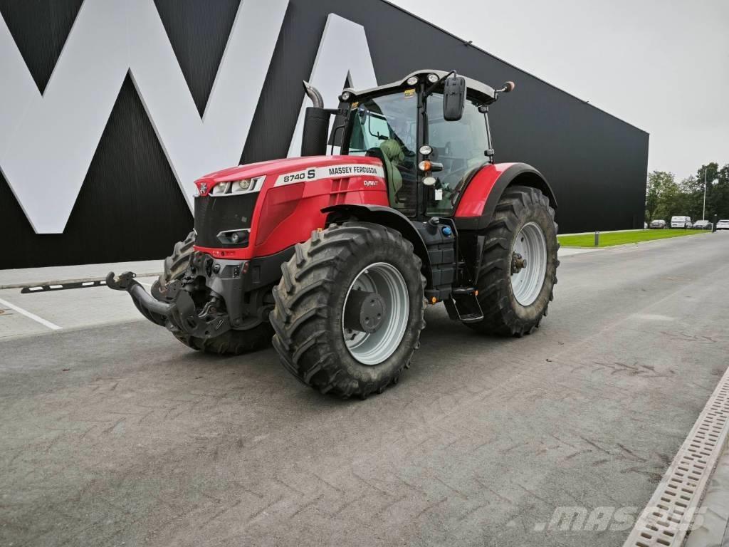 Massey Ferguson 8740 Tractors