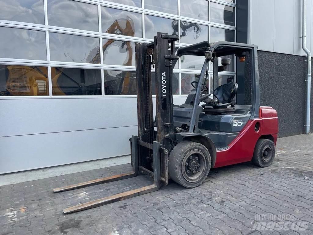 Toyota 02-8DF30 Other