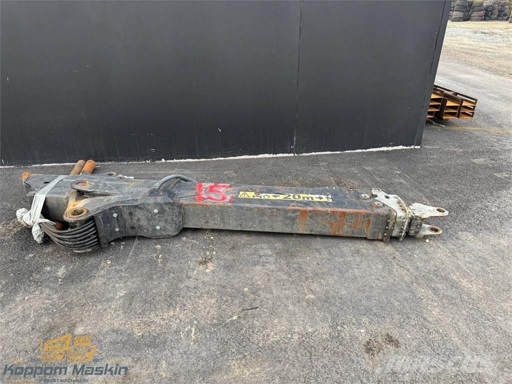 Komatsu 165F Loader cranes