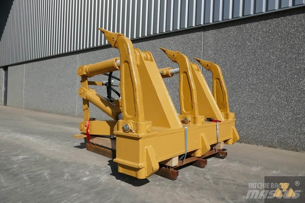 CAT D7E Ripper Other components