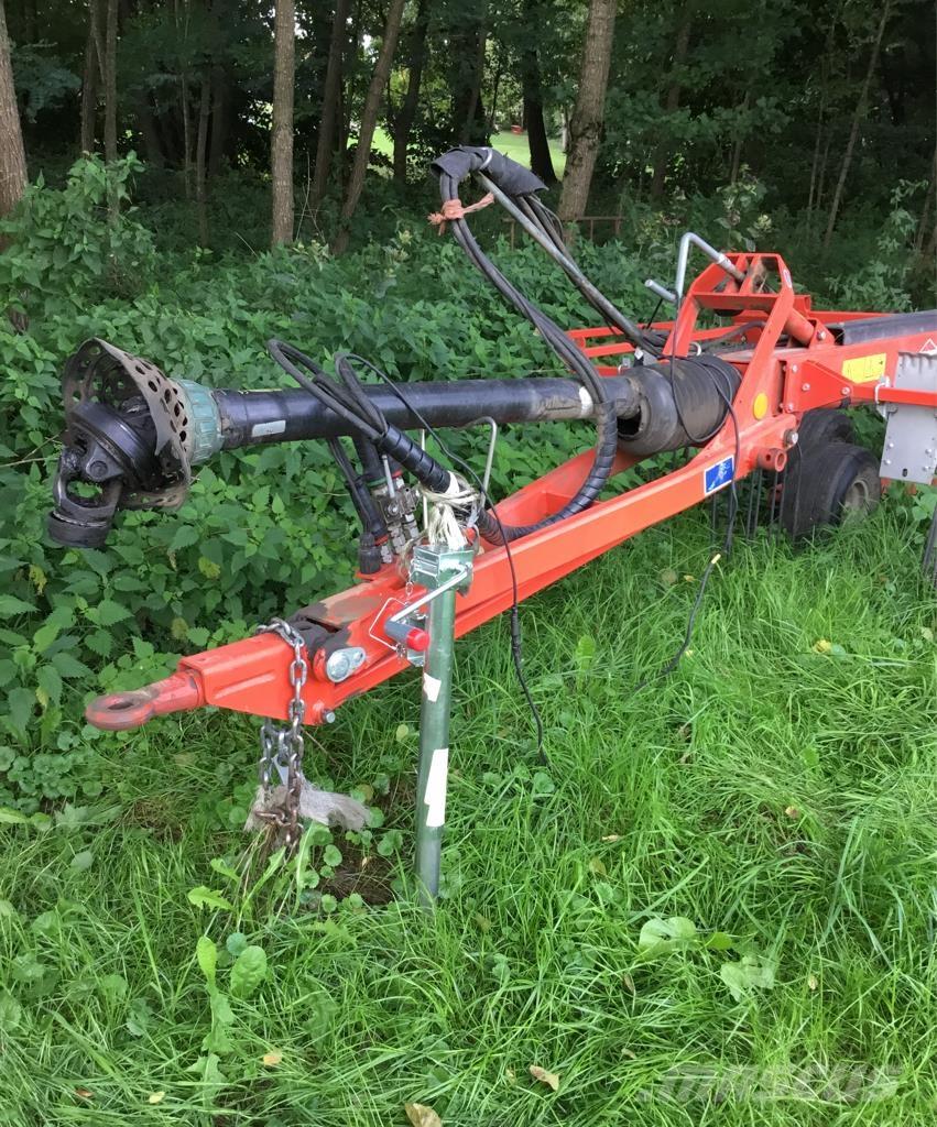 Kuhn GA 6632 Windrowers