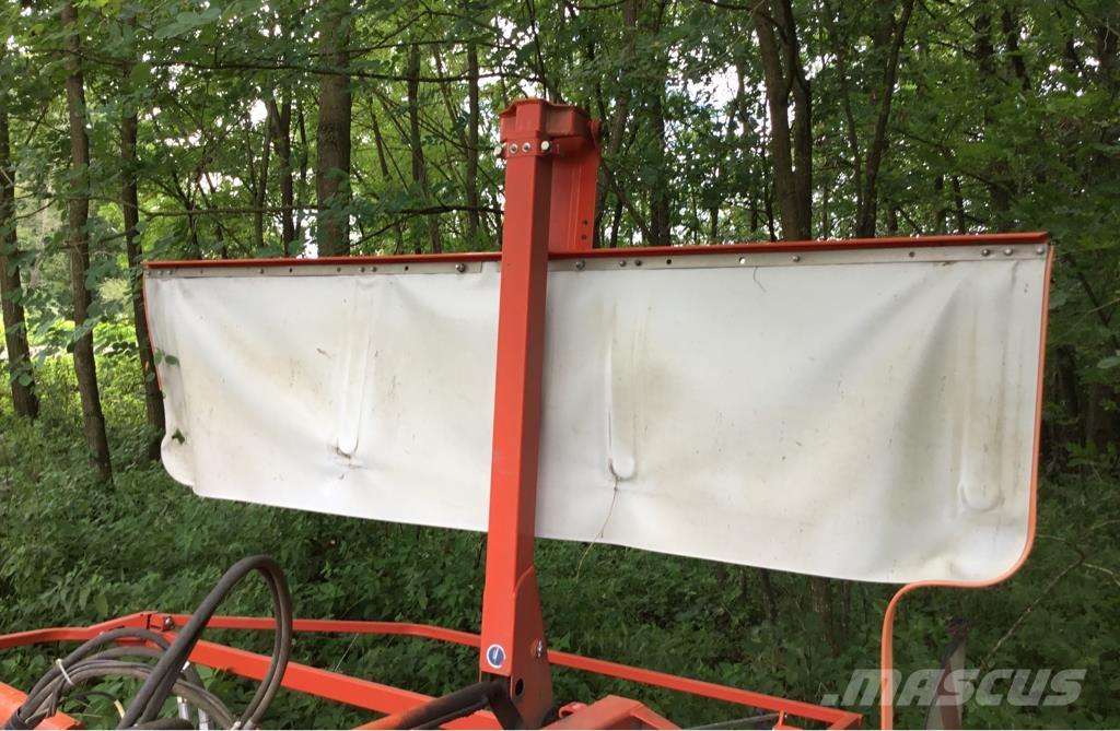 Kuhn GA 6632 Windrowers