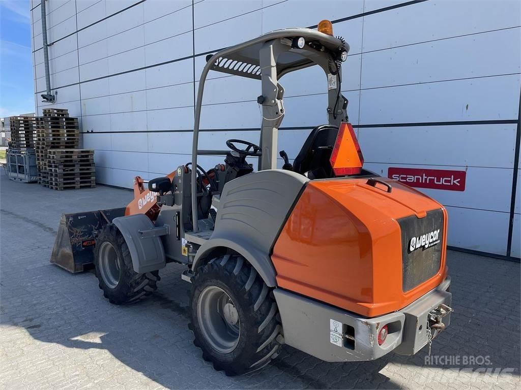 Weycor AR380 Agrar Multi-purpose loaders