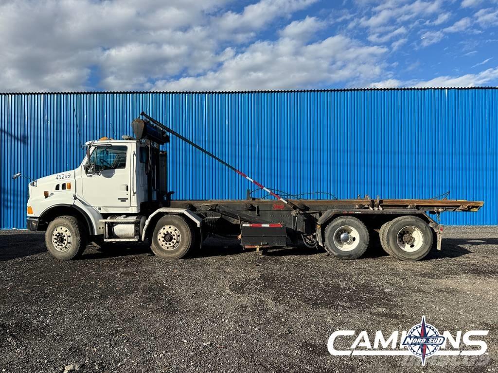 Sterling L9500 Demountable trucks