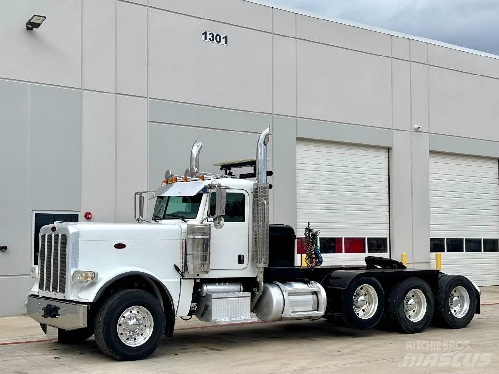 Peterbilt 389 Prime Movers