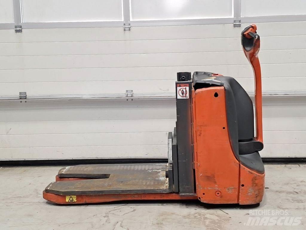 Linde T16X Low lifter